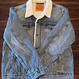 Levi's Denim Jacket with Sherpa Collar